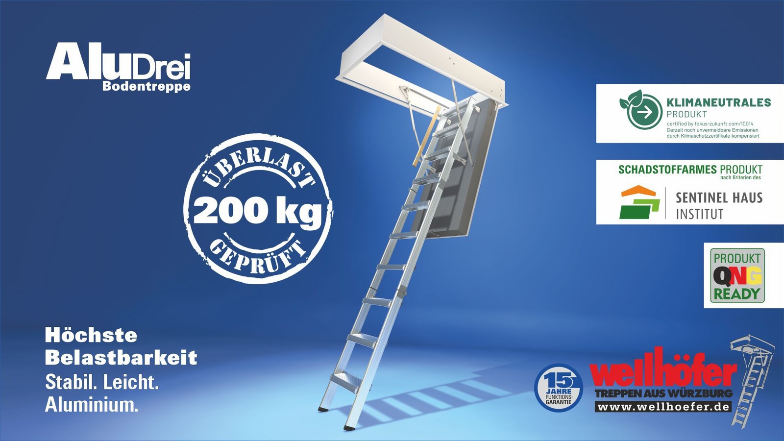 Abbildung: Wellhöfer Bodentreppe AluDrei für höchste Belastbarkeit. Stabile und leichte dreiteilige Bodentreppe aus Aluminium. 11 cm tiefe Stufen. Im Überlastverfahren für 200 kg Belastung geprüft.